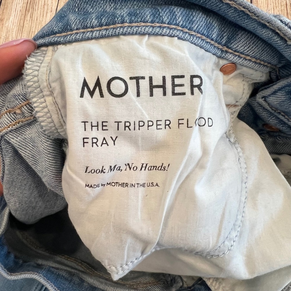 Mother The Tripper Flood Fray Jeans Look Ma No Hands Light Wash 27 High Rise - Picture 7 of 12
